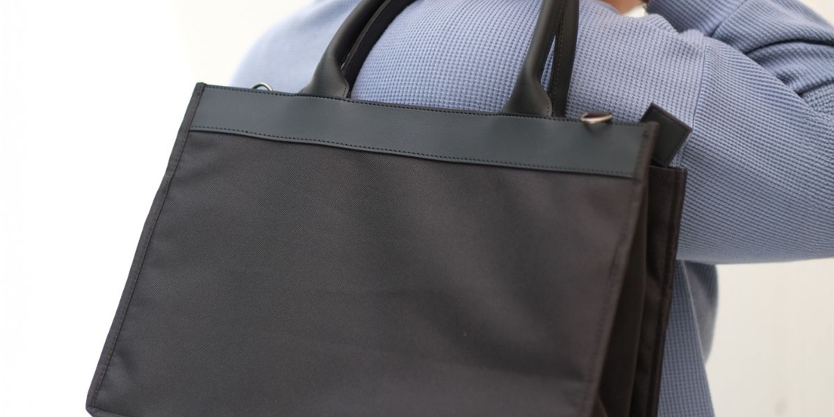 Portofolio custom tas BGN